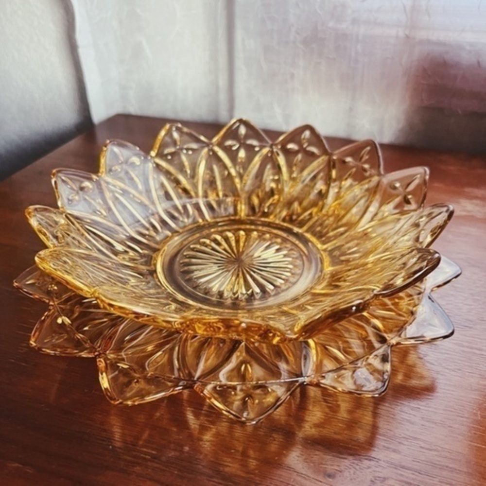 Vtg 1960’s Federal Glass Petal Yellow Serving Set